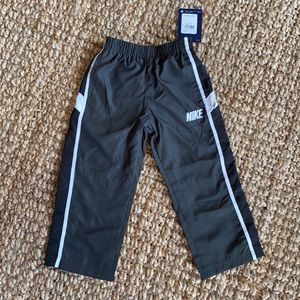 Nike Boys Black & White Track Pant